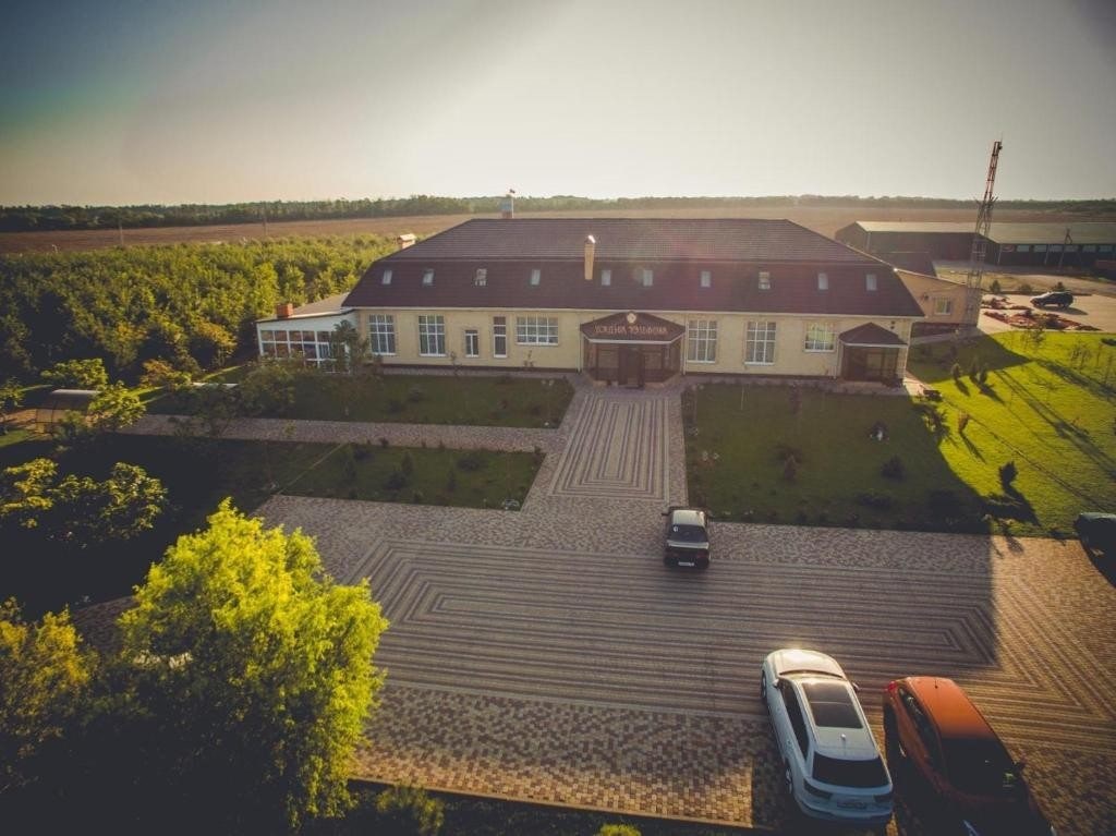 Семикаракорск: Отель Усадьба Юзефова