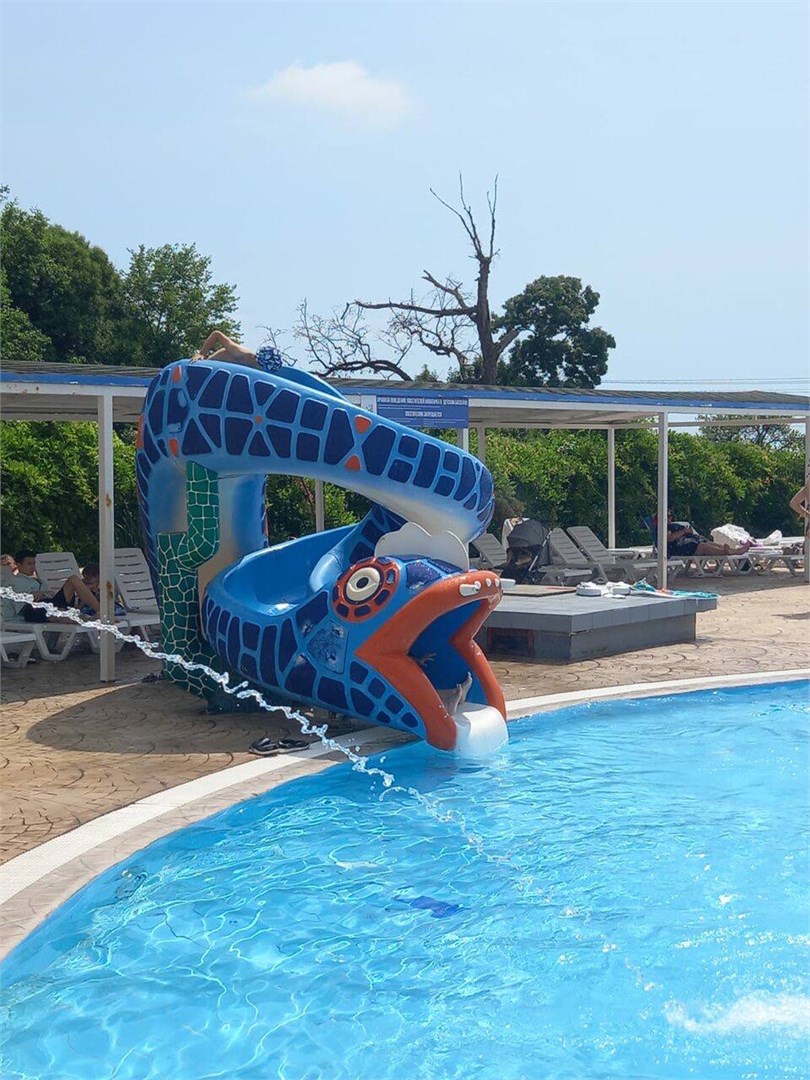 посёлок Лоо: Гостевой дом Карат