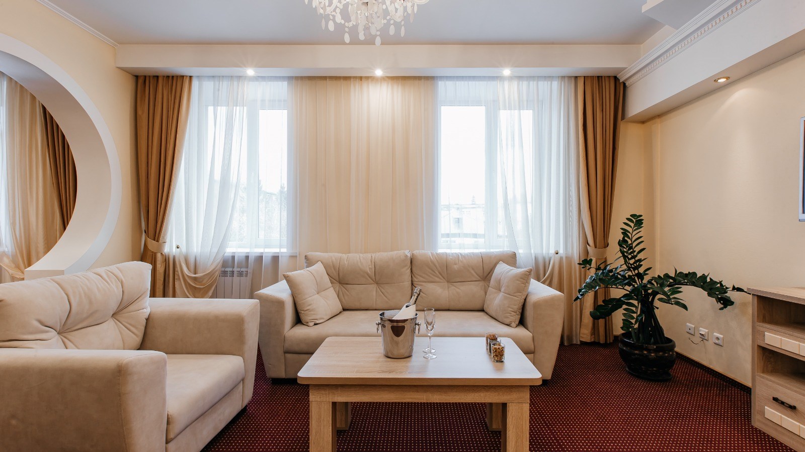 Свадебный номер в Сибирь