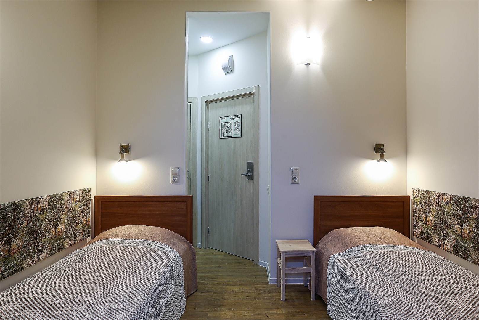 Эконом TWN в Сибирский турист