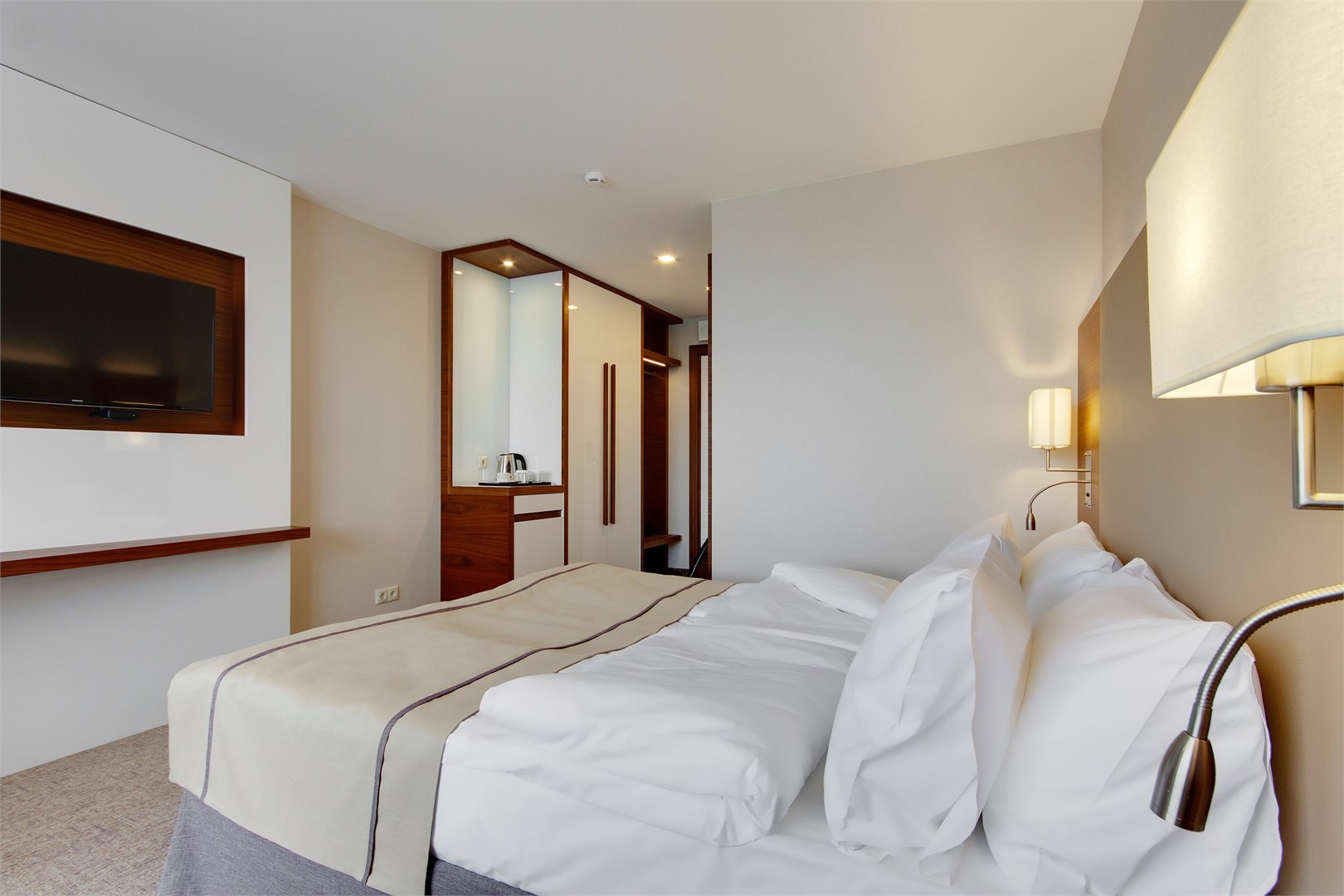 Стандарт в G9