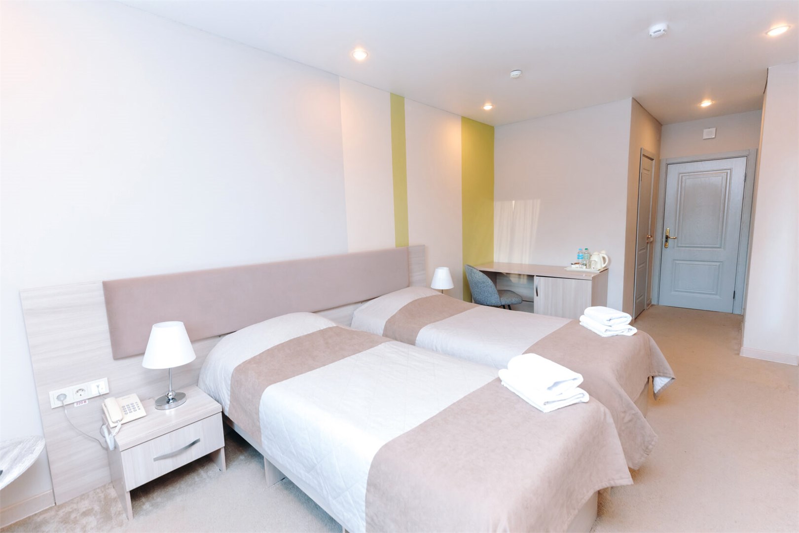 Стандартный двухместный номер в Танай