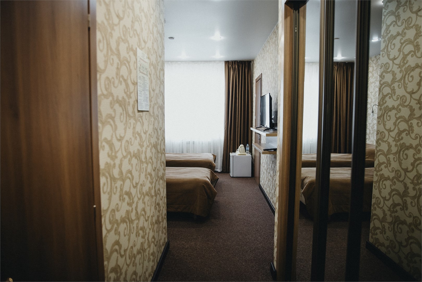 Connected Rooms с кухней в Танай