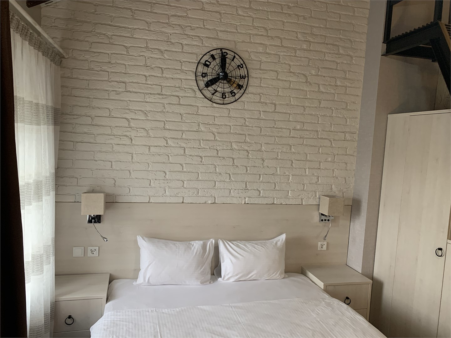 Duplex в Авиатор