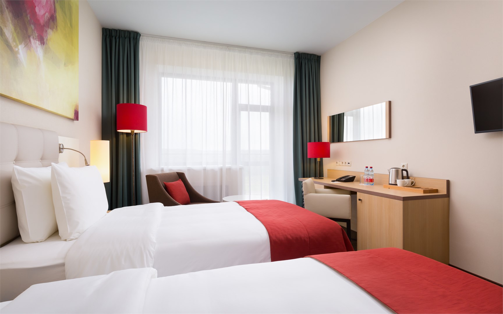 Супериор с балконом и двумя раздельными кроватями в Azimut Парк Отель Переславль