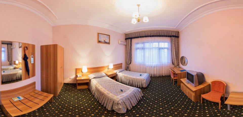 Лазаревское: Отель Виктория-отдых