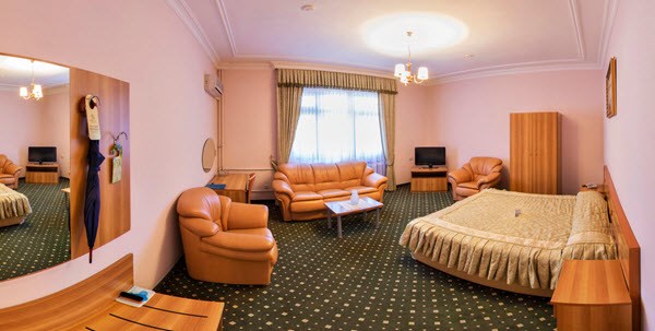 Лазаревское: Отель Виктория-отдых