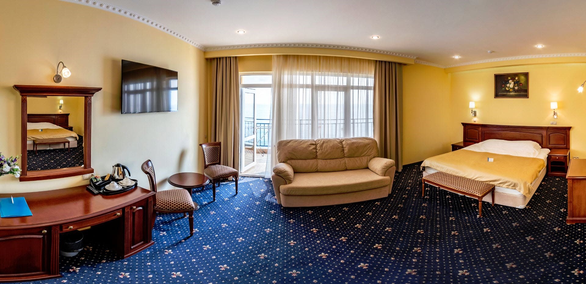 Корпус "МОРСКОЙ БРИЗ" номер "Студия с балконом" в Виктория-отдых