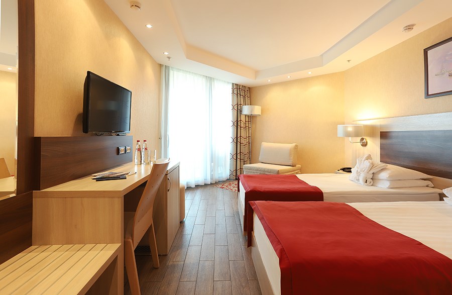 СТАНДАРТНЫЙ ДВУХМЕСТНЫЙ - TWIN - с видом на море - 2 односпальные кровати в Дагомыс