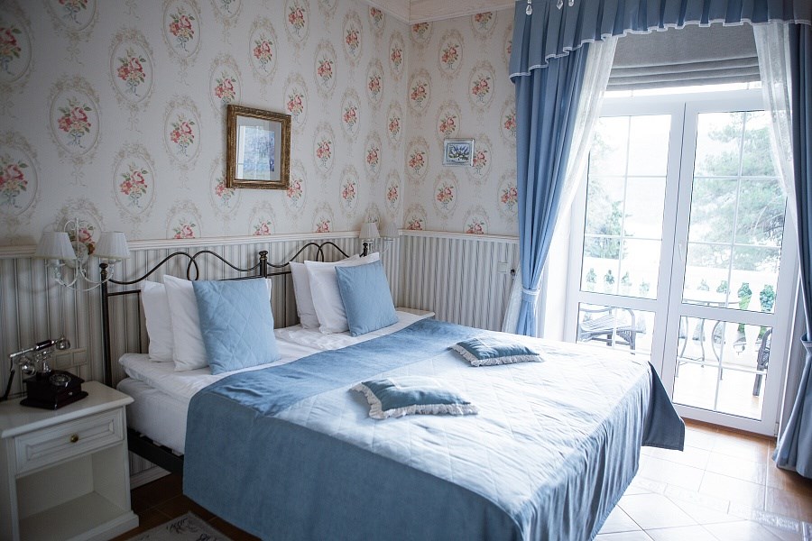 Стандарт double Улучшенный с балконом в Империал