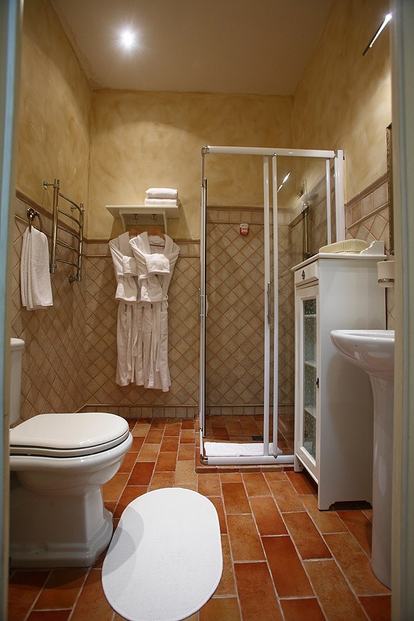 Стандарт  twin Улучшенный с балконом в Империал