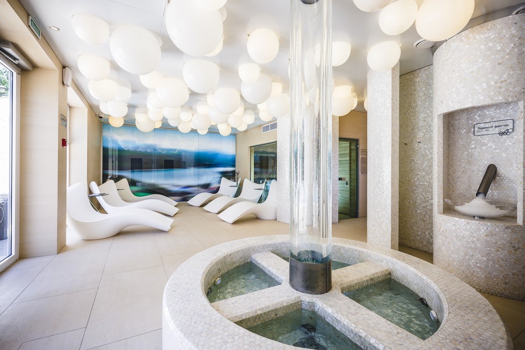 Полулюкс в Империал