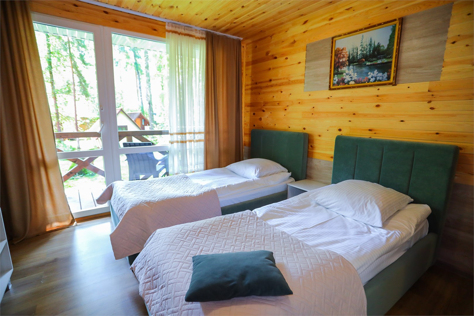 Апартаменты  с балконом в Алтан