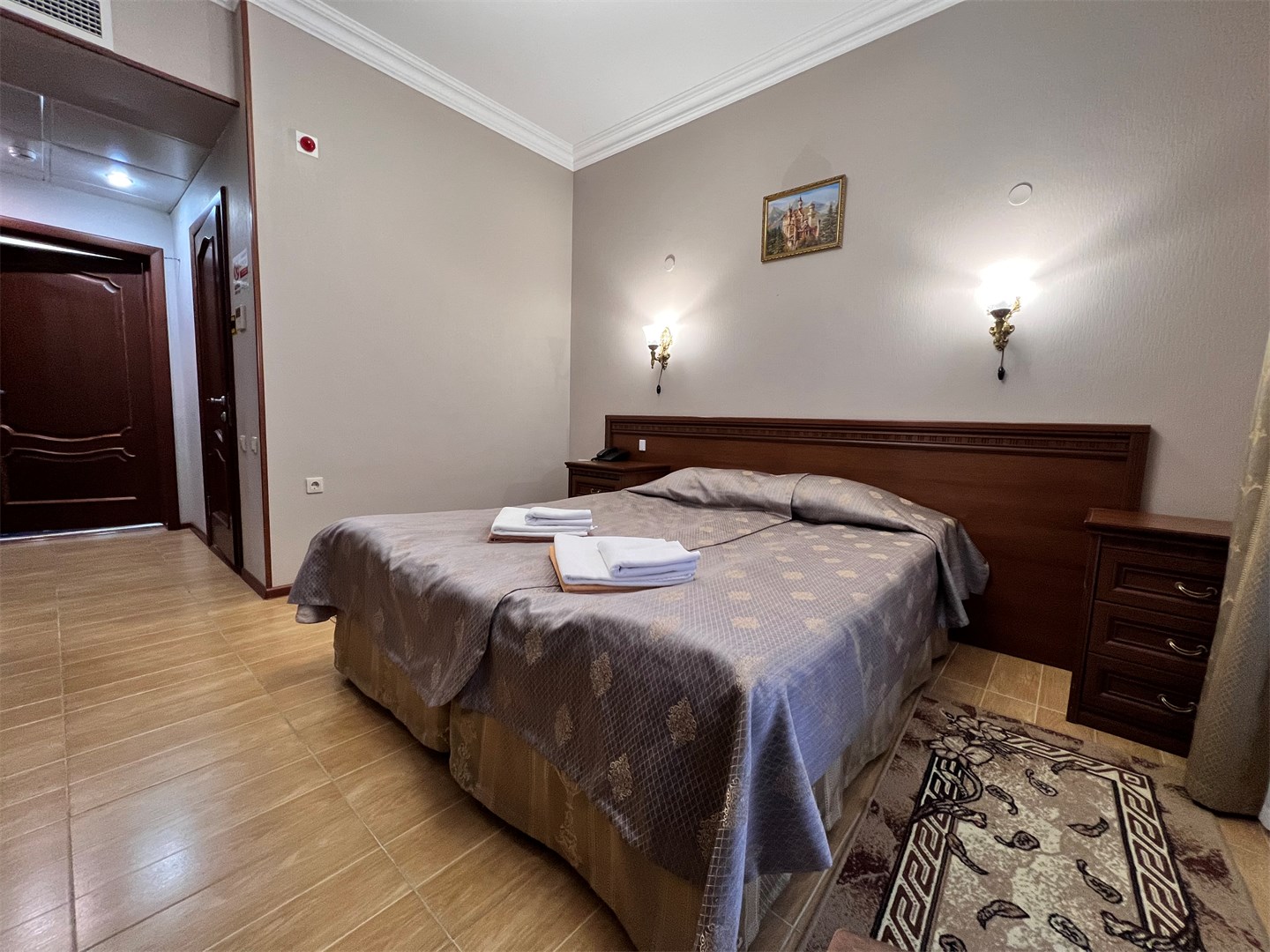 Стандарт с балконом в Атлант люкс