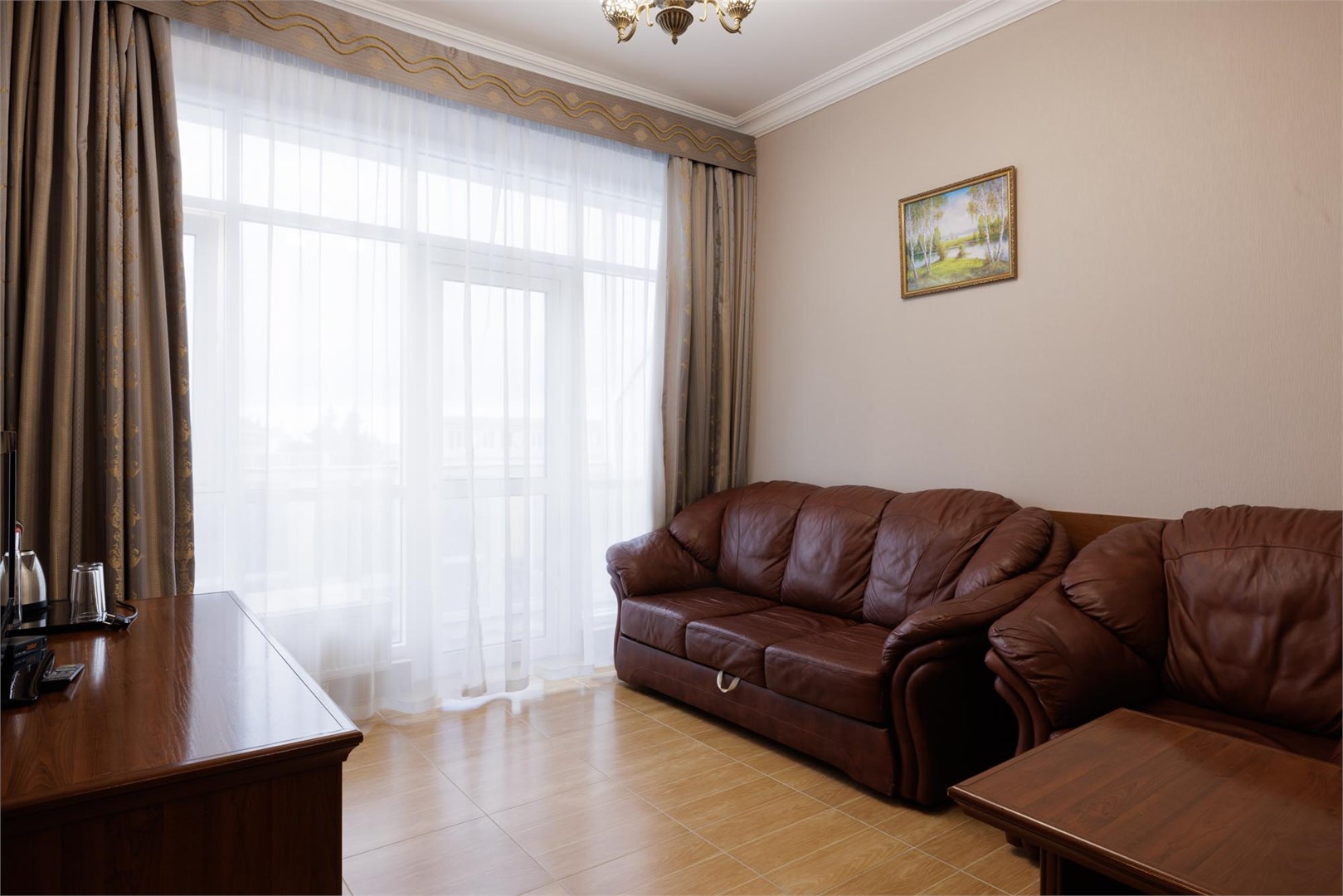 Делюкс с балконом в Атлант люкс