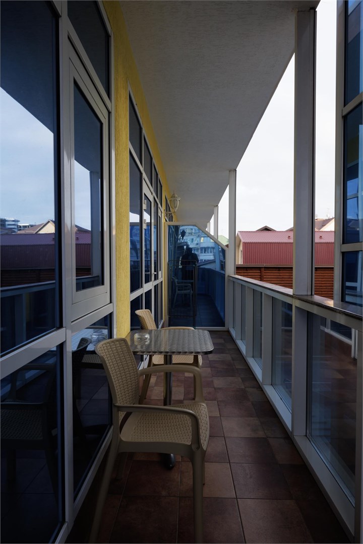 Делюкс с балконом в Атлант люкс