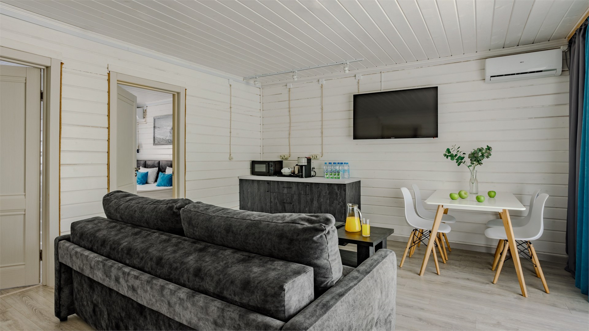 Коттедж в Лазурный Берег