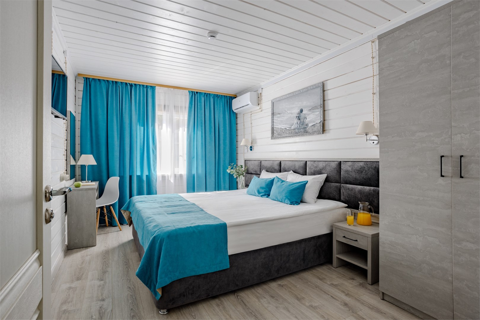 Коттедж в Лазурный Берег