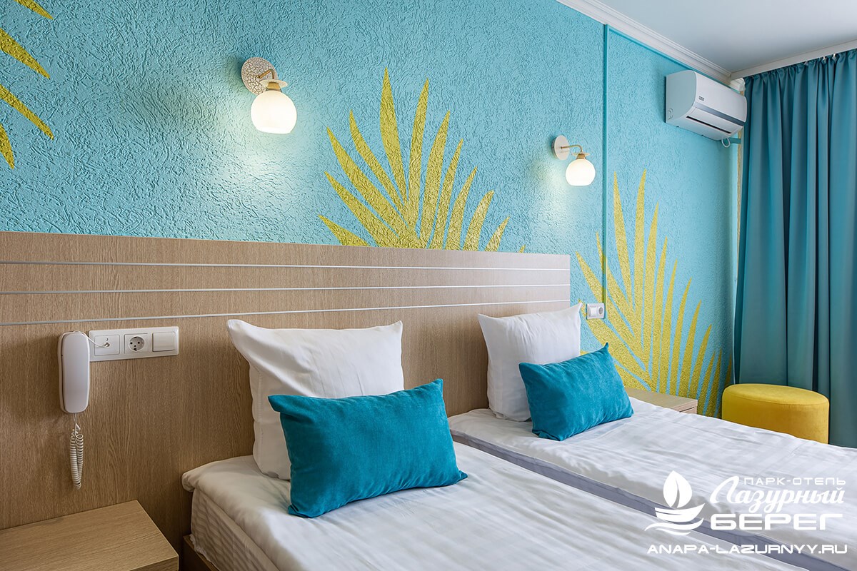 Джуниор в Лазурный Берег