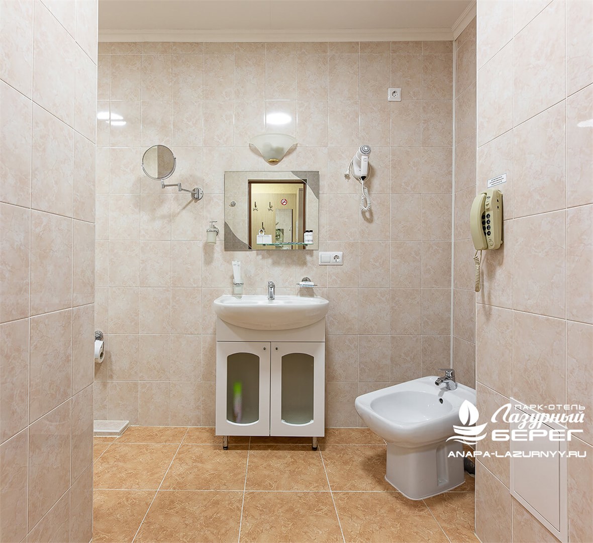 Джуниор в Лазурный Берег