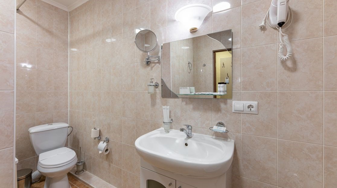 Джуниор в Лазурный Берег