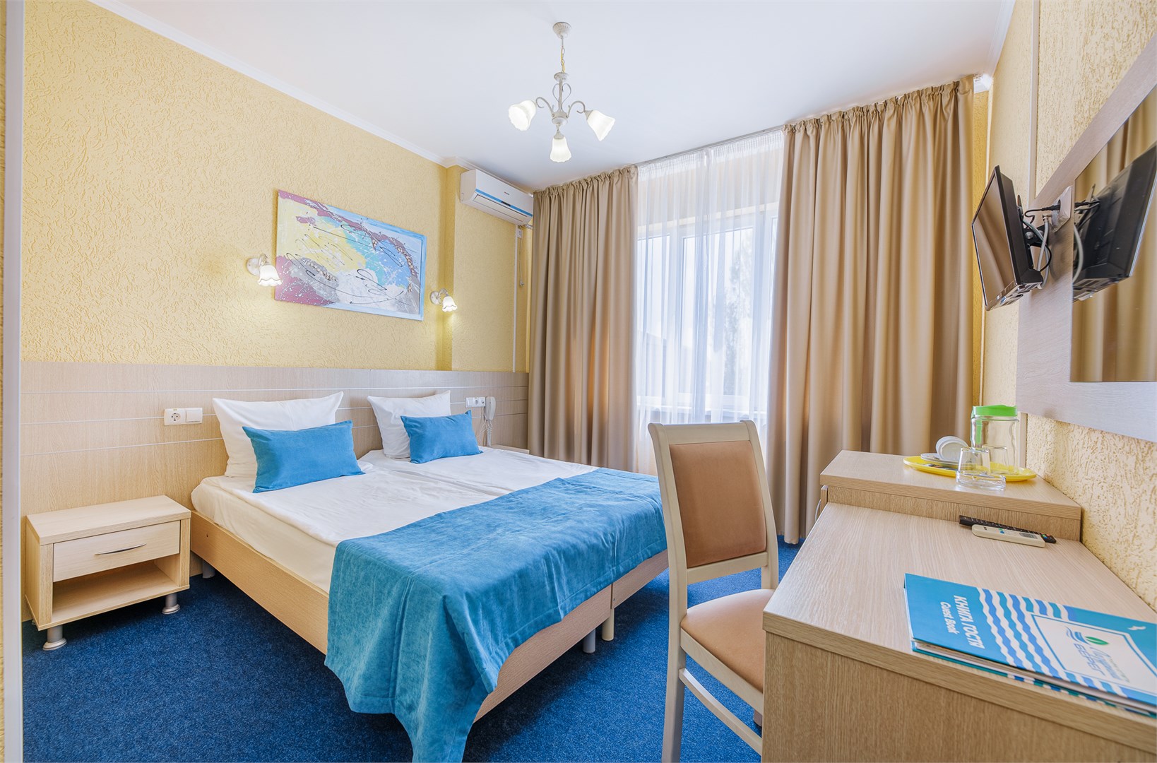 Стандарт без балкона в Лазурный Берег