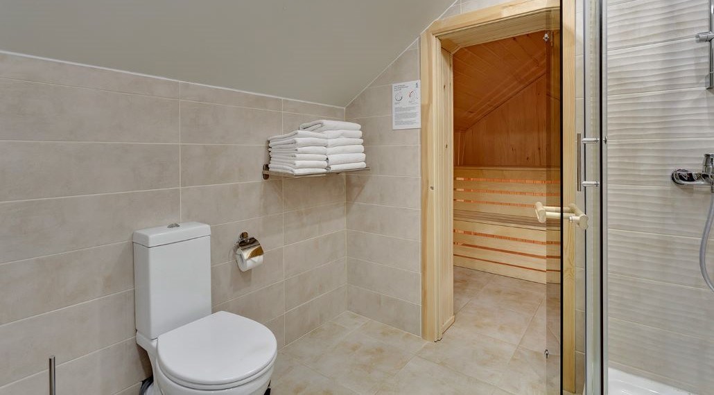 Коттедж «Королевский Люкс с сауной» в Царство-Королевство