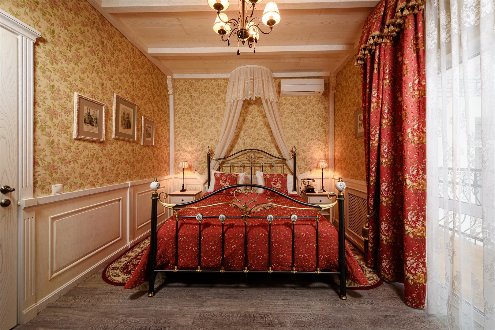 Люкс Фольяж в Империал