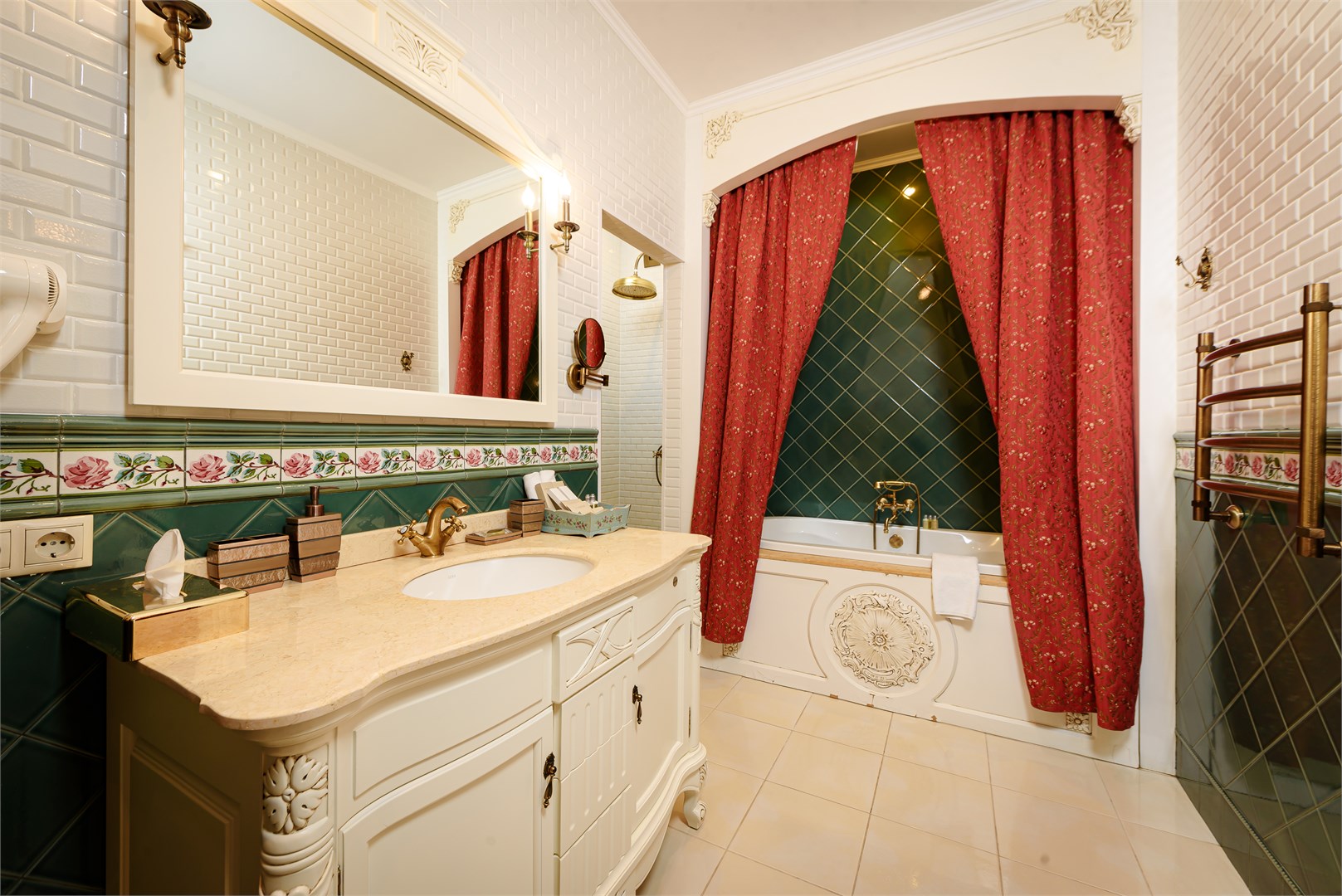 Люкс Фольяж в Империал