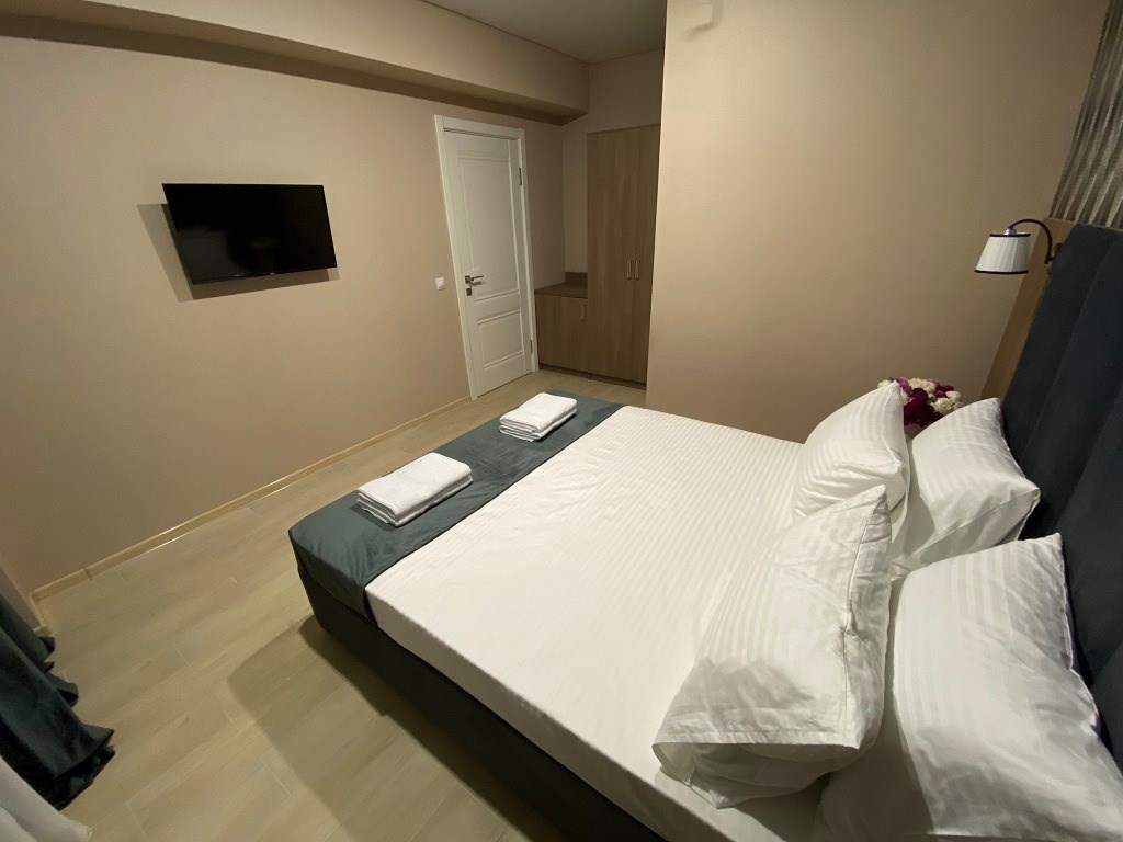 СЕМЕЙНЫЙ 2-Х КОМНАТНЫЙ С БАЛКОНОМ в Лемони