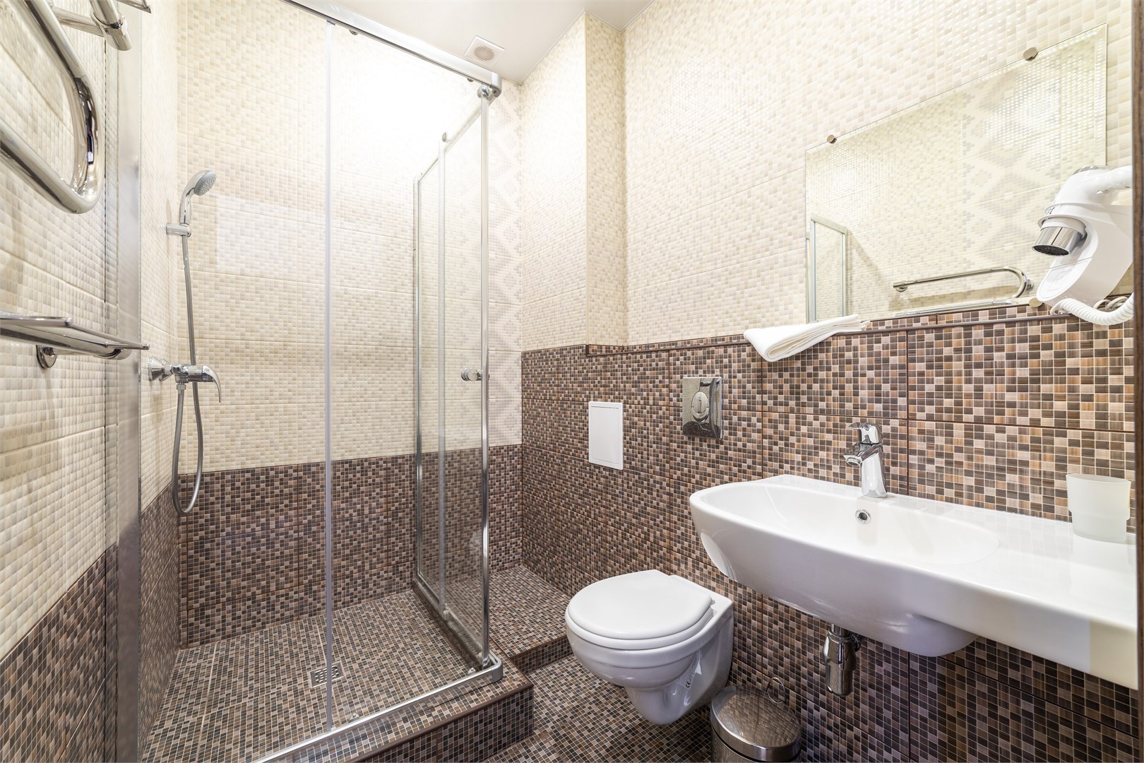 2. Полулюкс в Migal