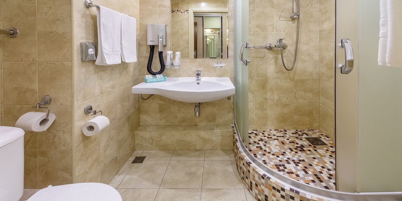 Стандарт двухместный с двумя раздельными кроватями плюс в Брентон Клуб Гостиница Измайлово корпус Бета