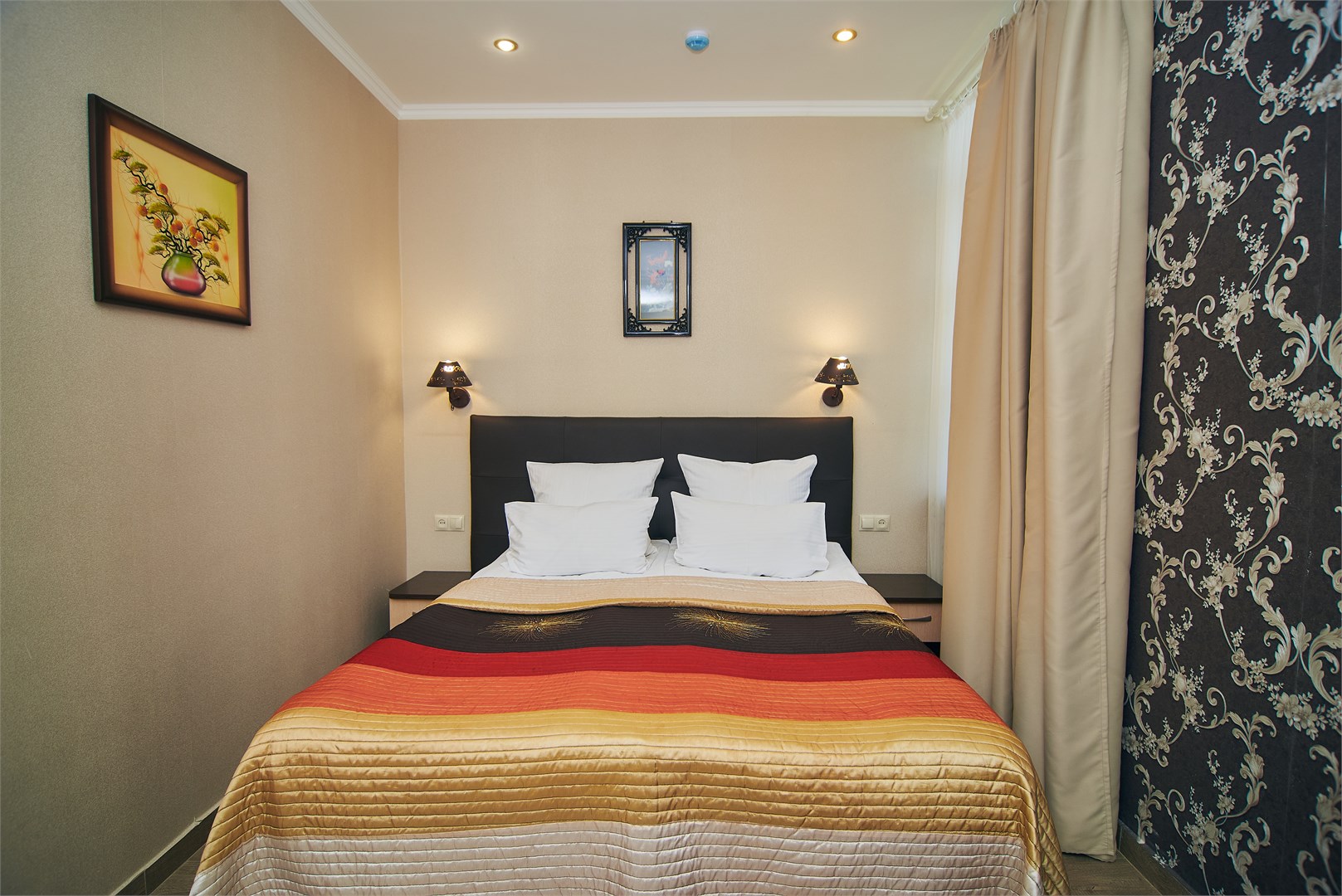 Полулюкс 206 в Атлантида