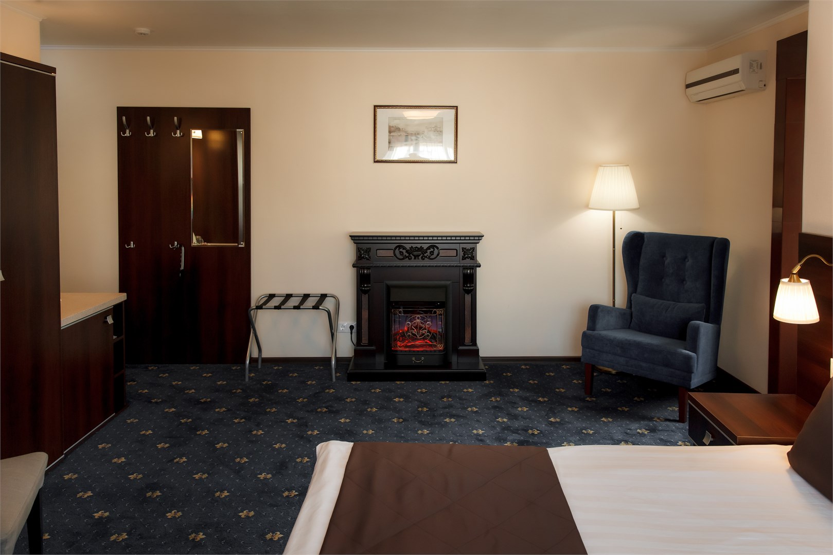 Двухместный "Джуниор сюит" в Водолей