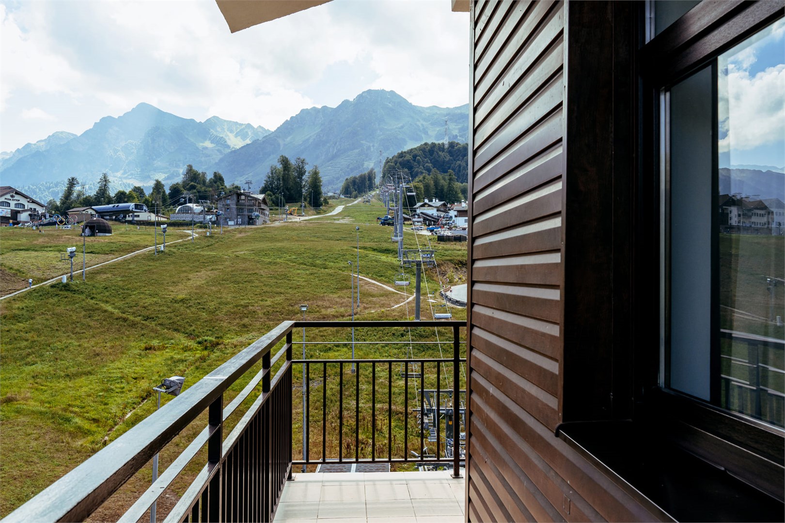 Семейный Люкс в Ски Инн Роза Хутор