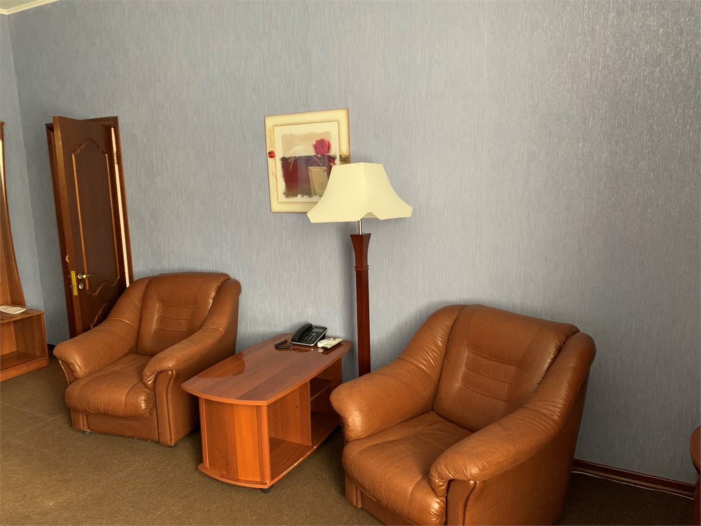 Джуниор сюит(5300) в Орел