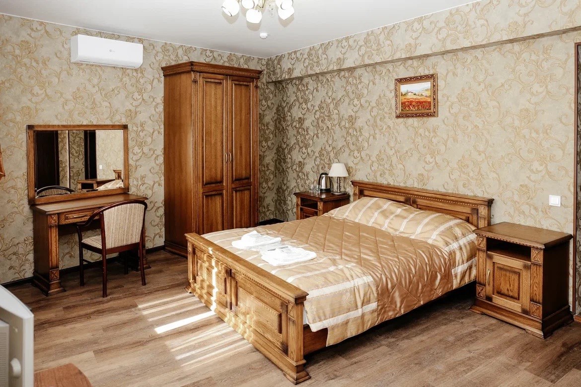 Номер №4 Улучшенный с кондиционером в Magic Club