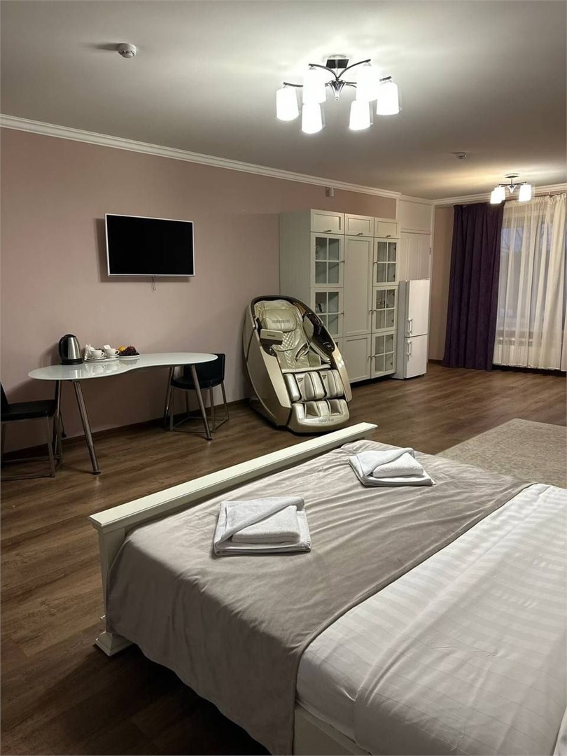 №5 Таунхаус "LUX" с террасой и безлимитным массажем, 1 этаж в Magic Club