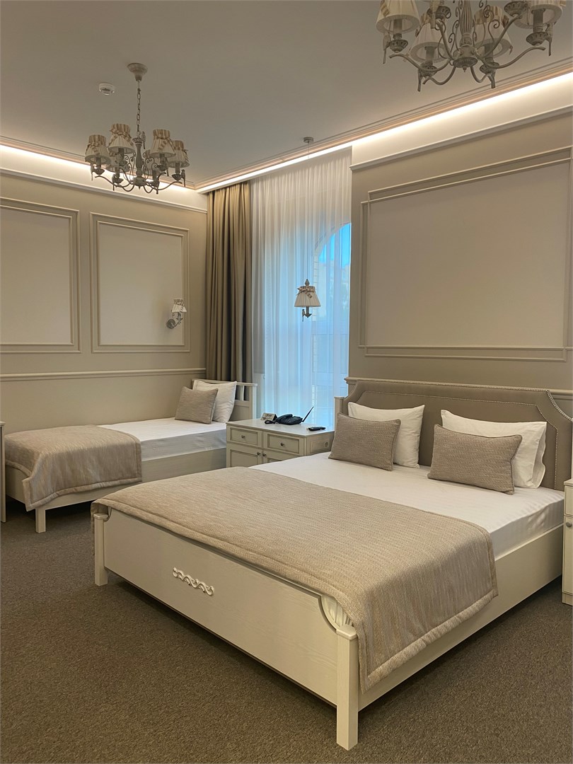 «Джуниор сюит» «Улучшенный» в Аксай