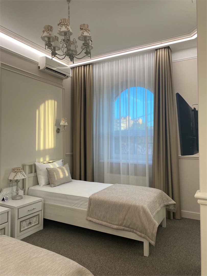 «Джуниор сюит» «Улучшенный» в Аксай