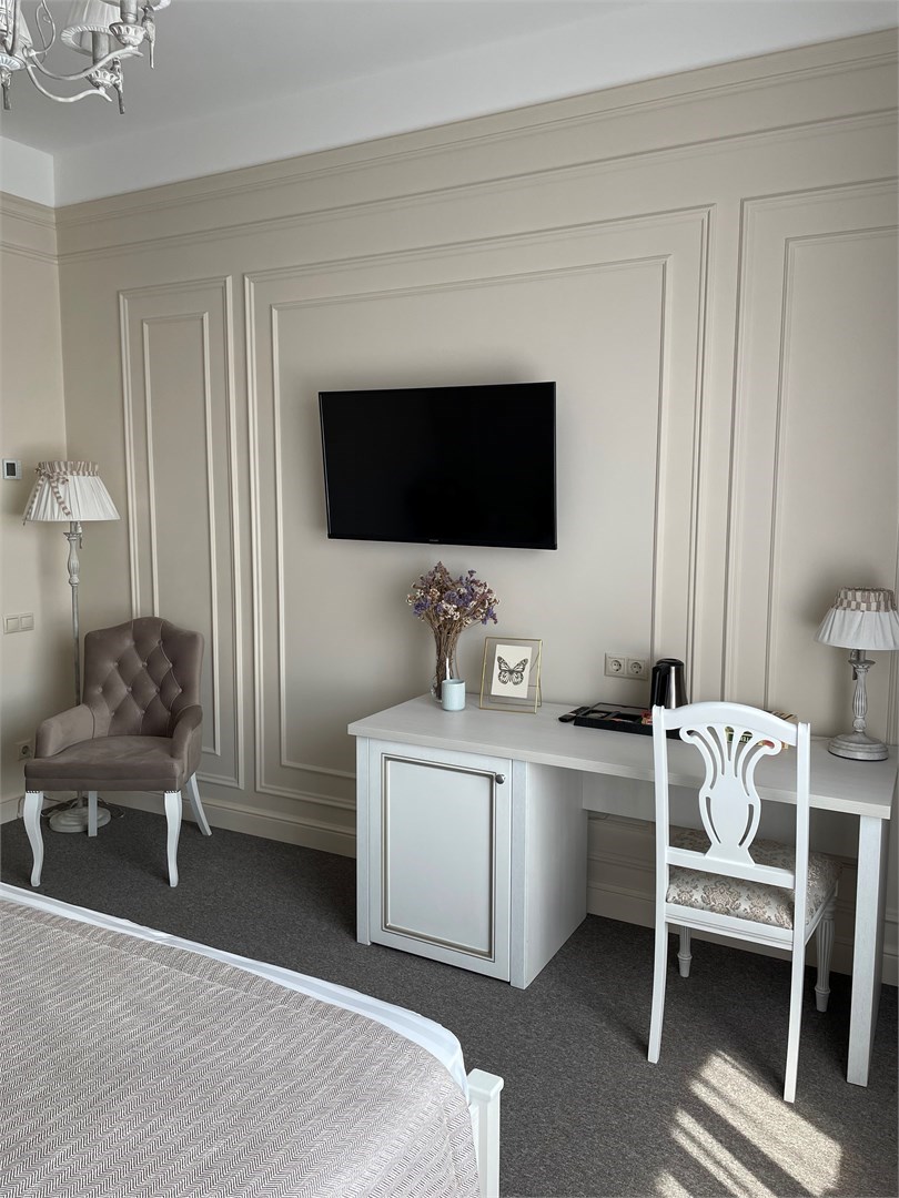 Первая категория  «Бизнес» в Аксай