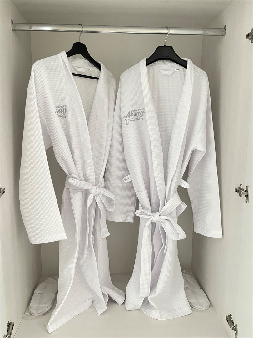 Первая категория  «Бизнес» в Аксай