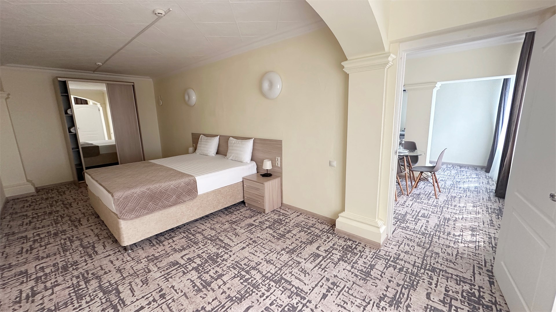 Фотография Улучшенный Семейный