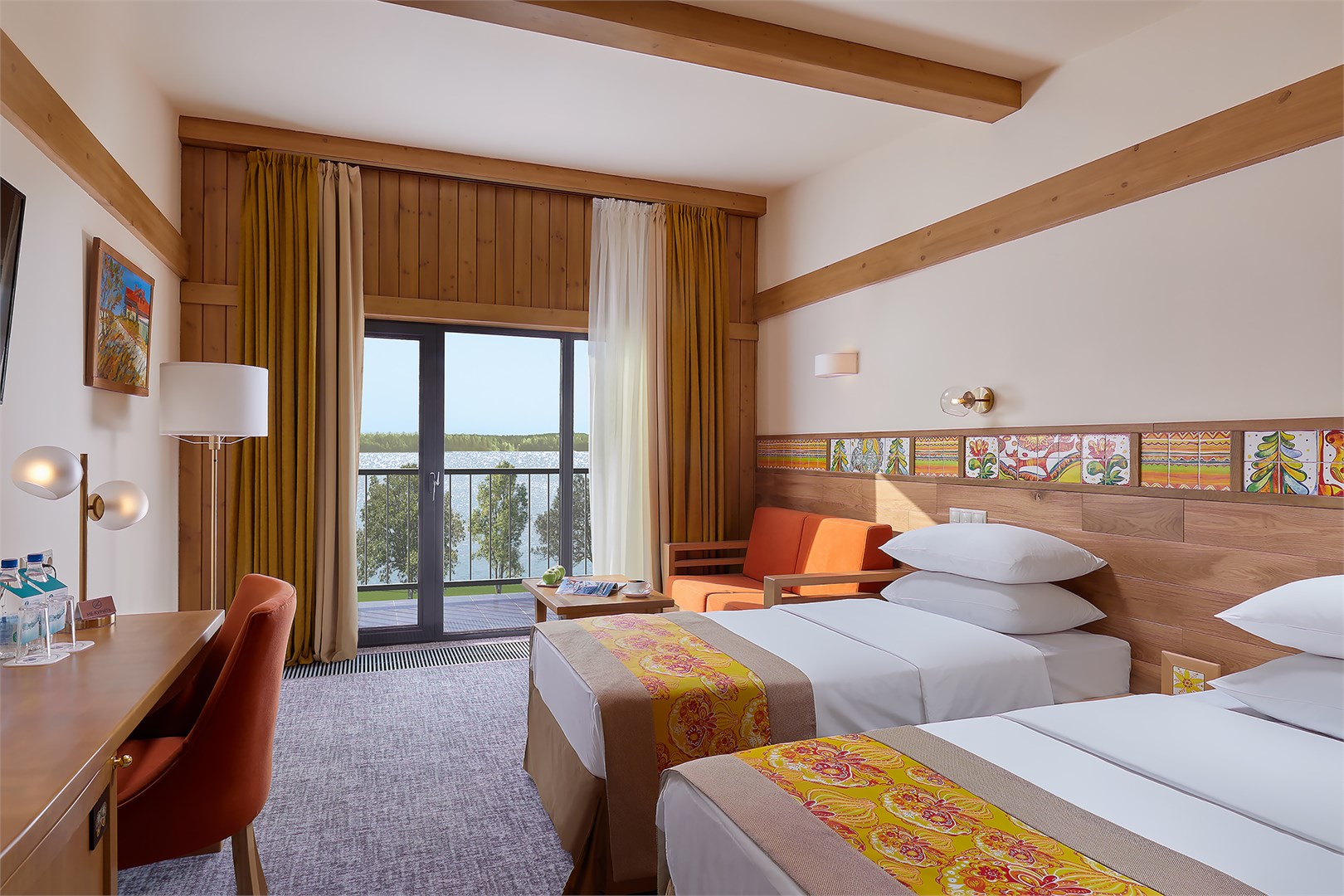 Номер Делюкс "NATURI" в Конаково Ривер Клаб