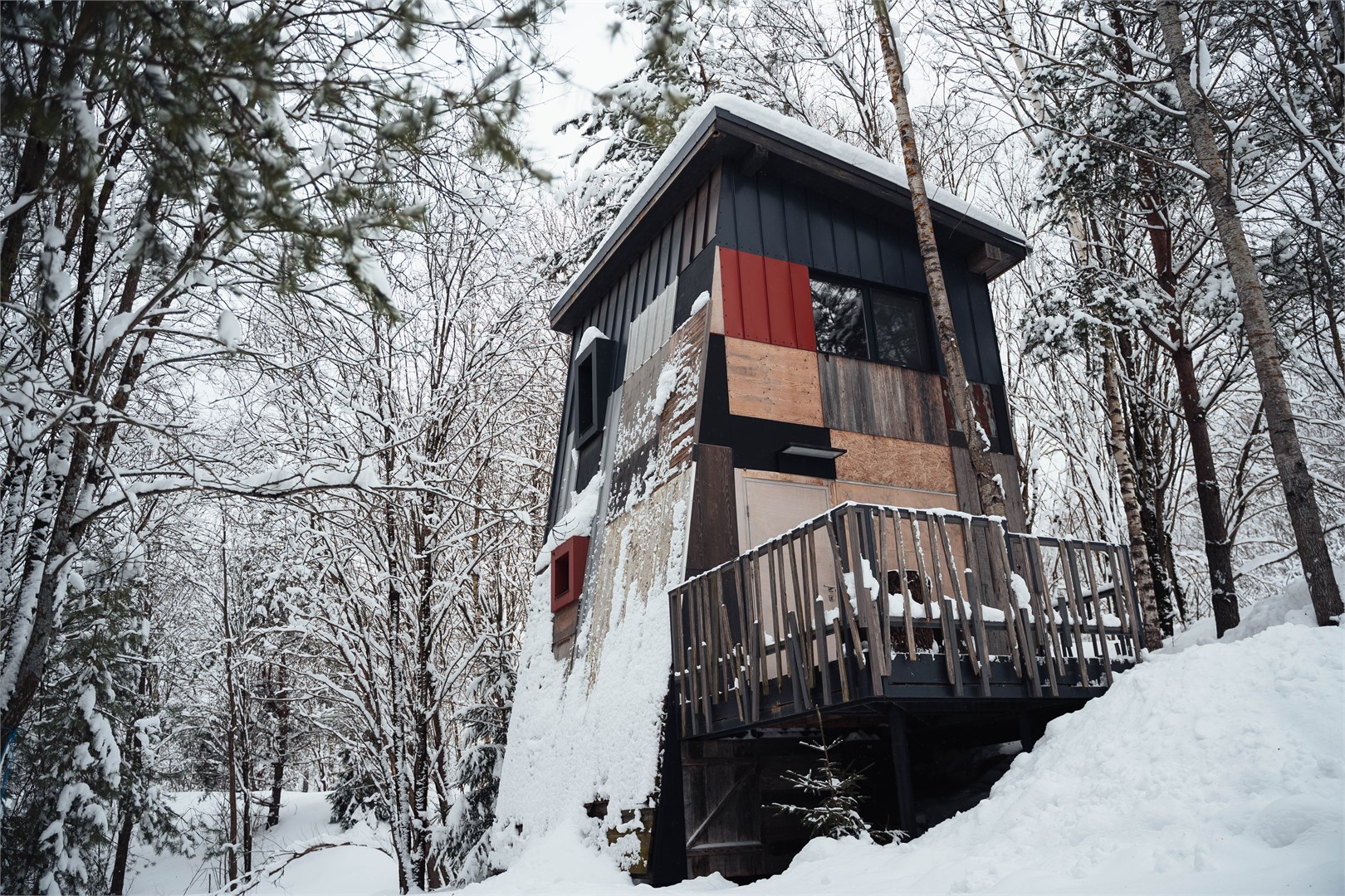 арт-дом  «Дом-антресоль», автор  Алексей Лука в Никола-ленивец