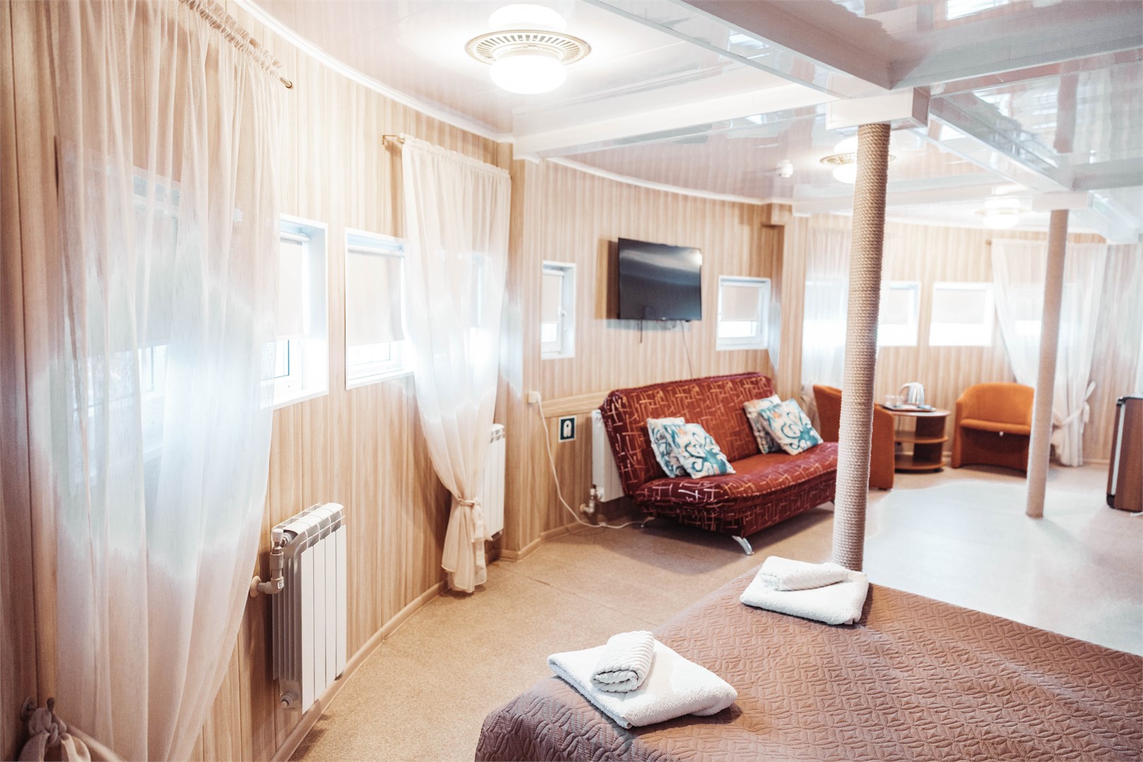 Полулюкс (Junior Suite) в Васильсурская слобода