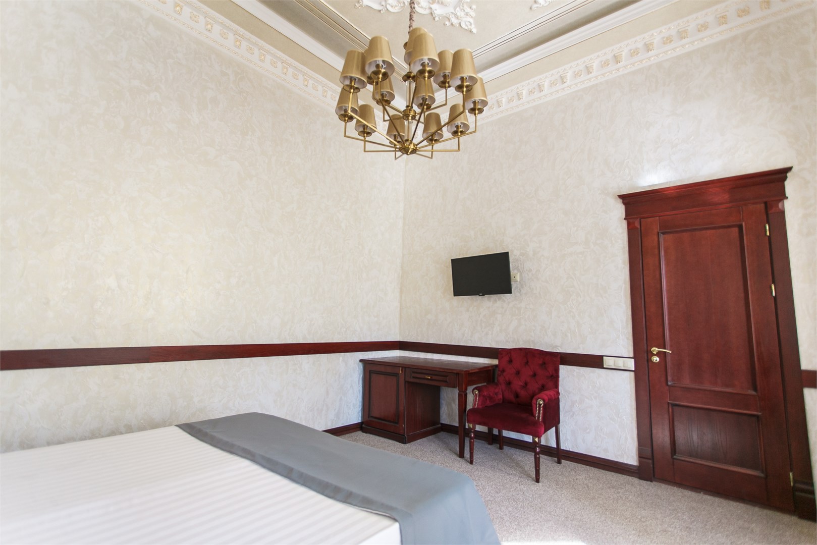 Люкс 2х местный  1 комнатный (Пушкино) в В доме у моря