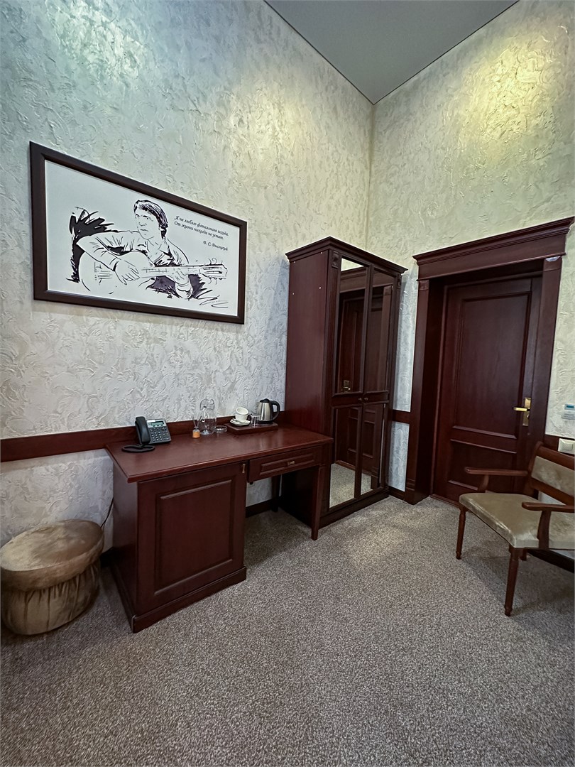 Люкс 2х местный  1 комнатный (Пушкино) в В доме у моря