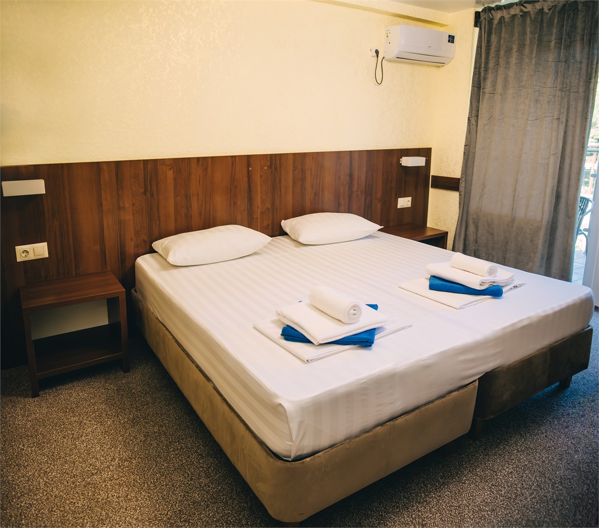 2х местный стандарт с доп местом (Парус) в В доме у моря