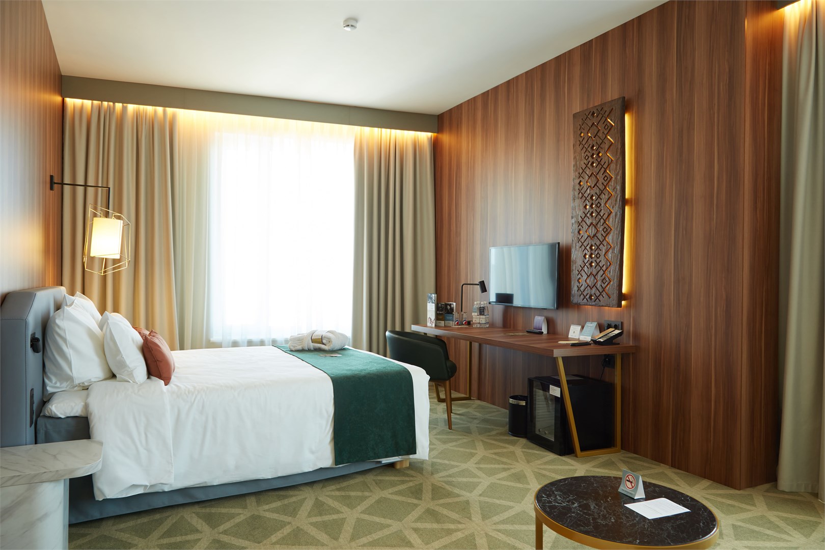 Номер Privilege - с двуспальной кроватью в Mercure Саранск Центр